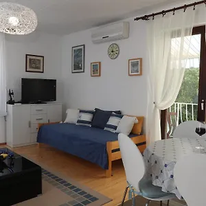  Apartment Knezovic Kroatien